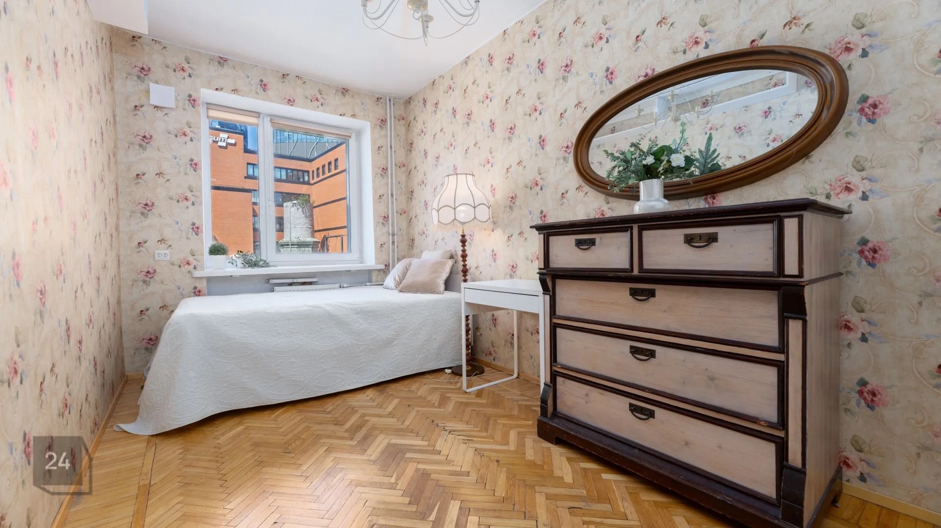 Tallinn apartment · Bedroom refresh before